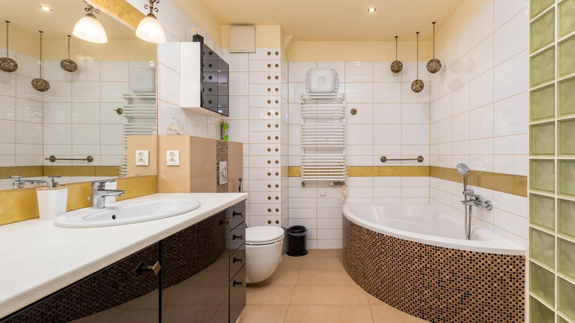 Pejzazowa 2 By Homeprime Warszawa Apartament